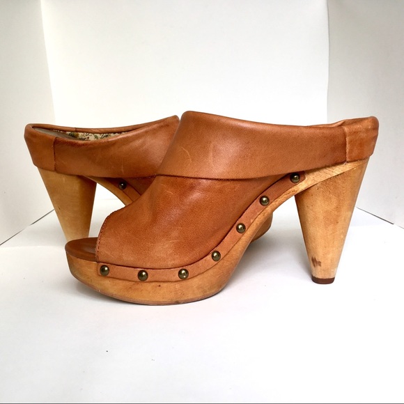 Anthropologie Seychelles Shoes - Anthropologie Seychelles To the Extreme mules S:8
